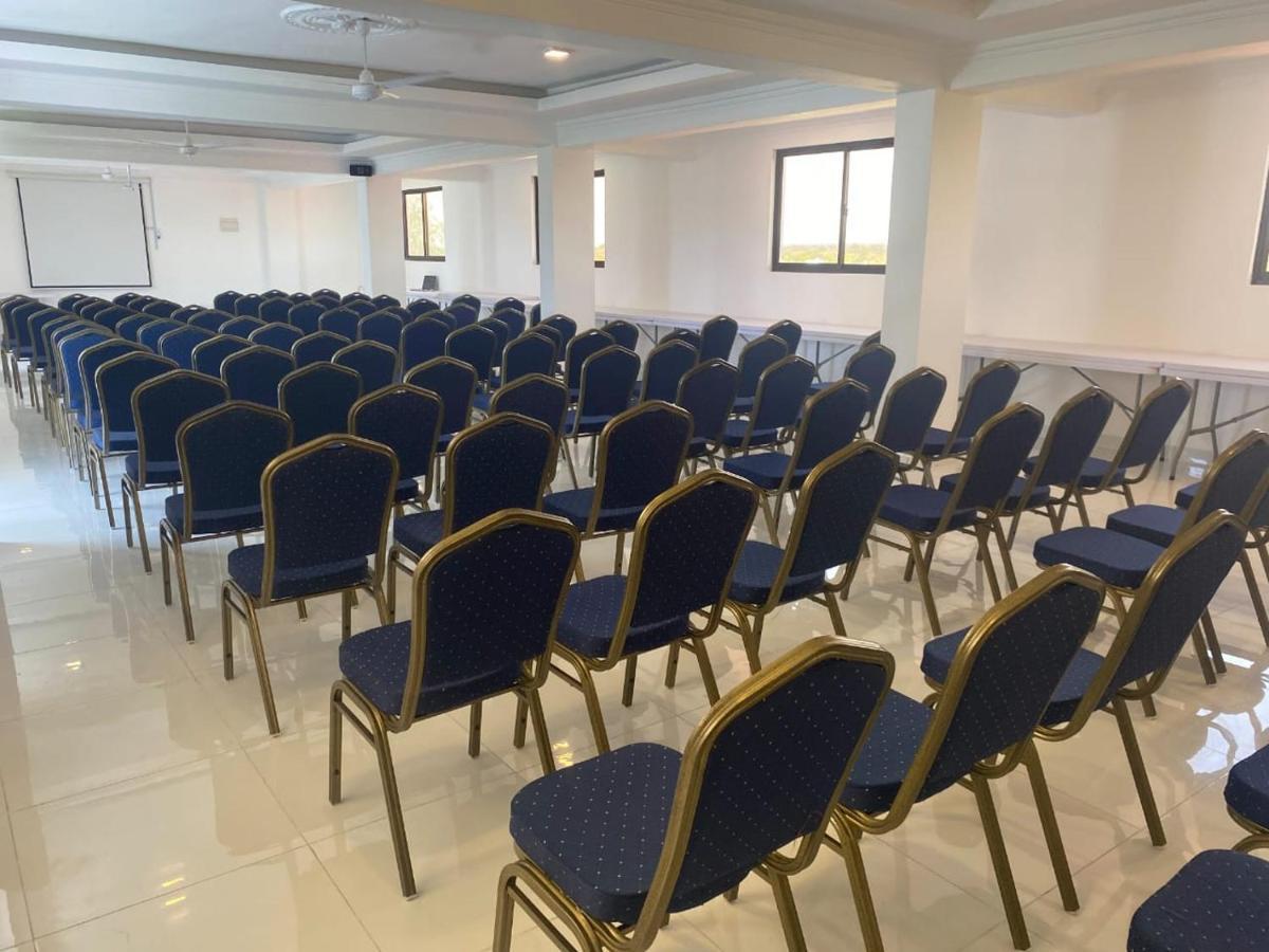 Diani Palm Resort Diani Beach Εξωτερικό φωτογραφία